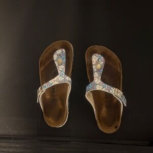 Floral Women's Gizeh Birks